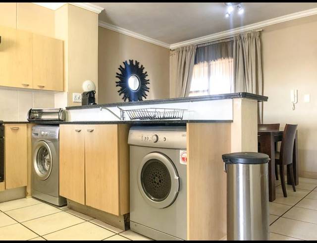2 BEDROOM APARTMENT FOR SALE IN SANDTON CENTRAL